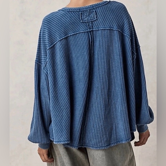 We The Free Caroline Thermal Blue V-Neck Size XS - Picture 2 of 6